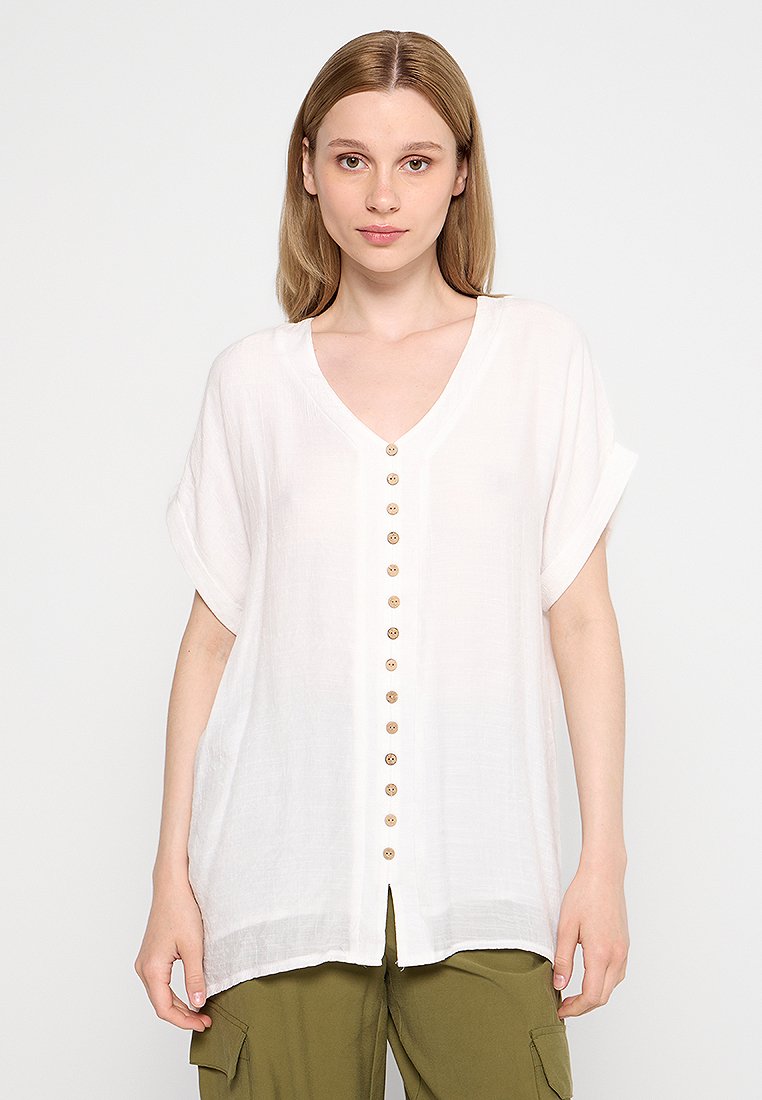 Apricot Blouse beige