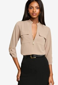 Unausgewählt, biege