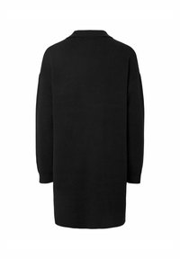 Melnā, garajām piedurknēm apģērbs ar apkakli, brīva piegriezuma un vidēja garuma aizmuguri. Izgatavots no mīksta auduma ar gludu tekstūru.