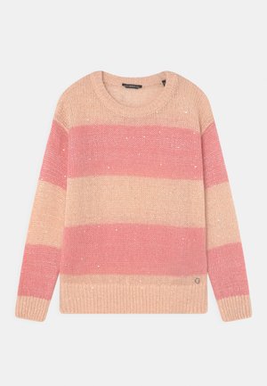 Sweater rayé dans des teintes douces de rose et de beige, avec un col rond, des manches longues et un tricot texturé avec de subtils détails scintillants.