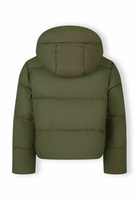 Giacca imbottita verde oliva, con cappuccio, maniche corte e cuciture orizzontali sulla schiena per un look strutturato.