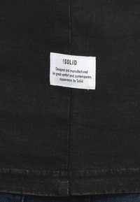 Solid SDPAT - Piké - black