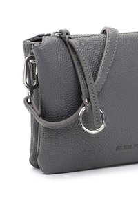 SURI FREY UMHÄNGE DEBBY - Borsa a tracolla - darkgrey