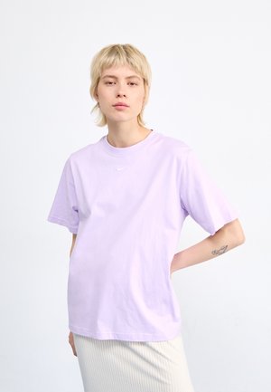 Nike Sportswear Camiseta básica - violet mist