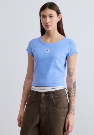 LABEL BABY TEE - T-shirts basic - blue descent