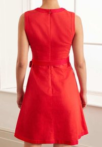 Boden Vestido informal - red