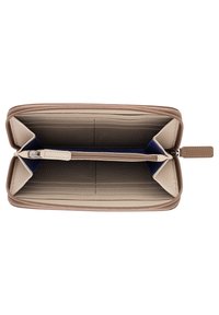 Rectangular wallet in beige leather with a zip closure, featuring multiple card slots and a central zipped compartment in navy fabric.