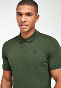 Next Polo - olive