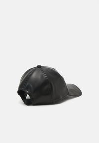 adidas Originals POLYURETHANE TREFOIL OUTLINE BASEBALL - Cap - black ...