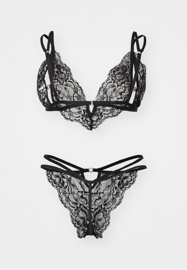 HEART CROTCHLESS SET  - Triangle bra2