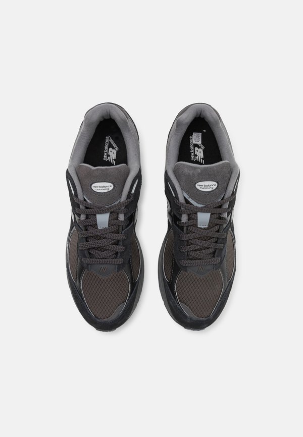 U2002 UNISEX - Trainers4