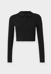 Svart langermet polo-skjorte i en kortet design, med krage, tre knapper og myk ribbet tekstur. Ingen mønstre eller accenter.