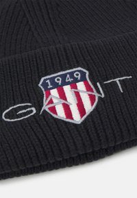 GANT ARCHIVE SHIELD BEANIE UNISEX - Huer - black