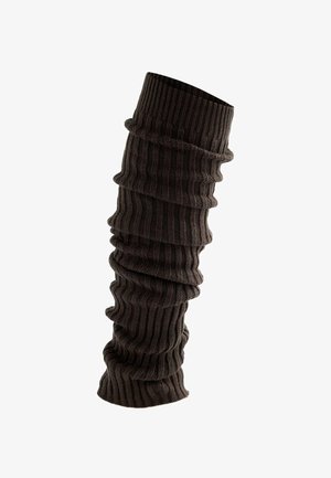 Črn ozkoven pleteni nogavic z nagubanjem, ki segajo od gležnja do tik pod kolenom.