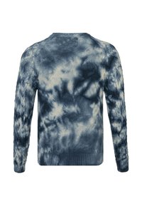 Gebreide trui met een blauw en crèmekleurig tie-dye patroon, een gestructureerd lijfje, geribbelde manchetten en onderkant, en kabelbrei-detailing op de mouwen.