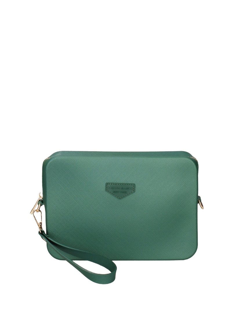 Borsa verde con texture liscia, dotata di una cerniera dorata e di una tracolla removibile. L'etichetta del logo è visibile sul davanti.