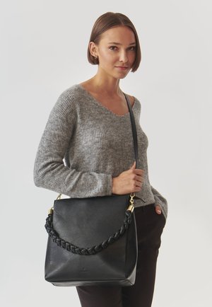 Cross body bag - black