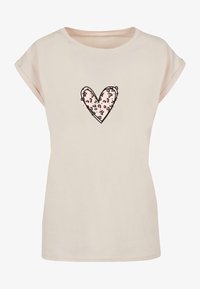 Unselected, whitesand