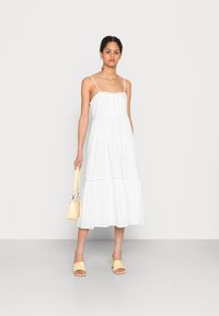 Billabong WRANGLER PEACHY KEEN - Vestido de dia - salt crystal