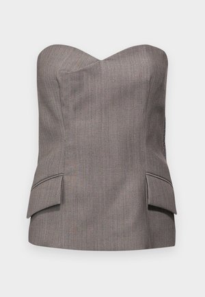 Pilkas be petnešų topas su struktūrizuotu dizainu, turintis subtilius vertikalius juostelės raštus ir dvi priekinės kišenes su siuvinėjimo akcentais.