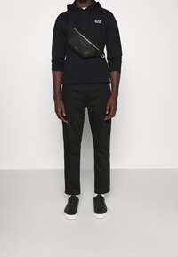 EA7 Emporio Armani Luvtröja - black