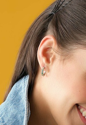 FAVS Boucles d'oreilles - silberfarben