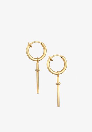 Pendientes de oro en forma de aro con una barra vertical recta colgando de cada aro. La textura suave y el diseño simple realzan la elegancia moderna.