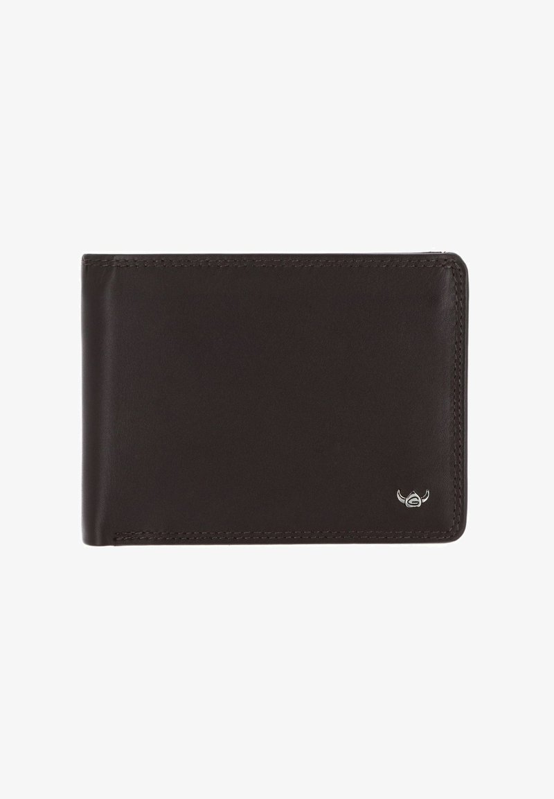 Portefeuille bifold en cuir brun foncé avec couture visible et petit emblème logo argenté en bas à droite sur fond blanc.