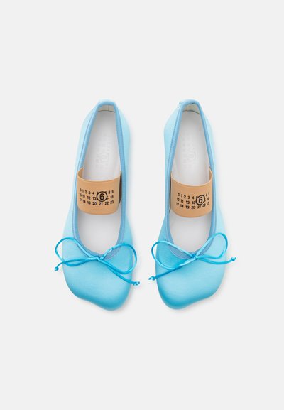 MM6 Maison Margiela BALLET SHOE - Bailarinas con hebilla - petit four