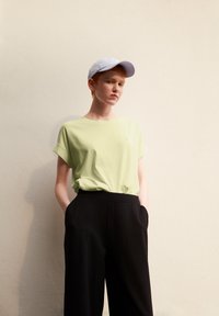 ARMEDANGELS IDAARA - T-shirt basique - pastel green