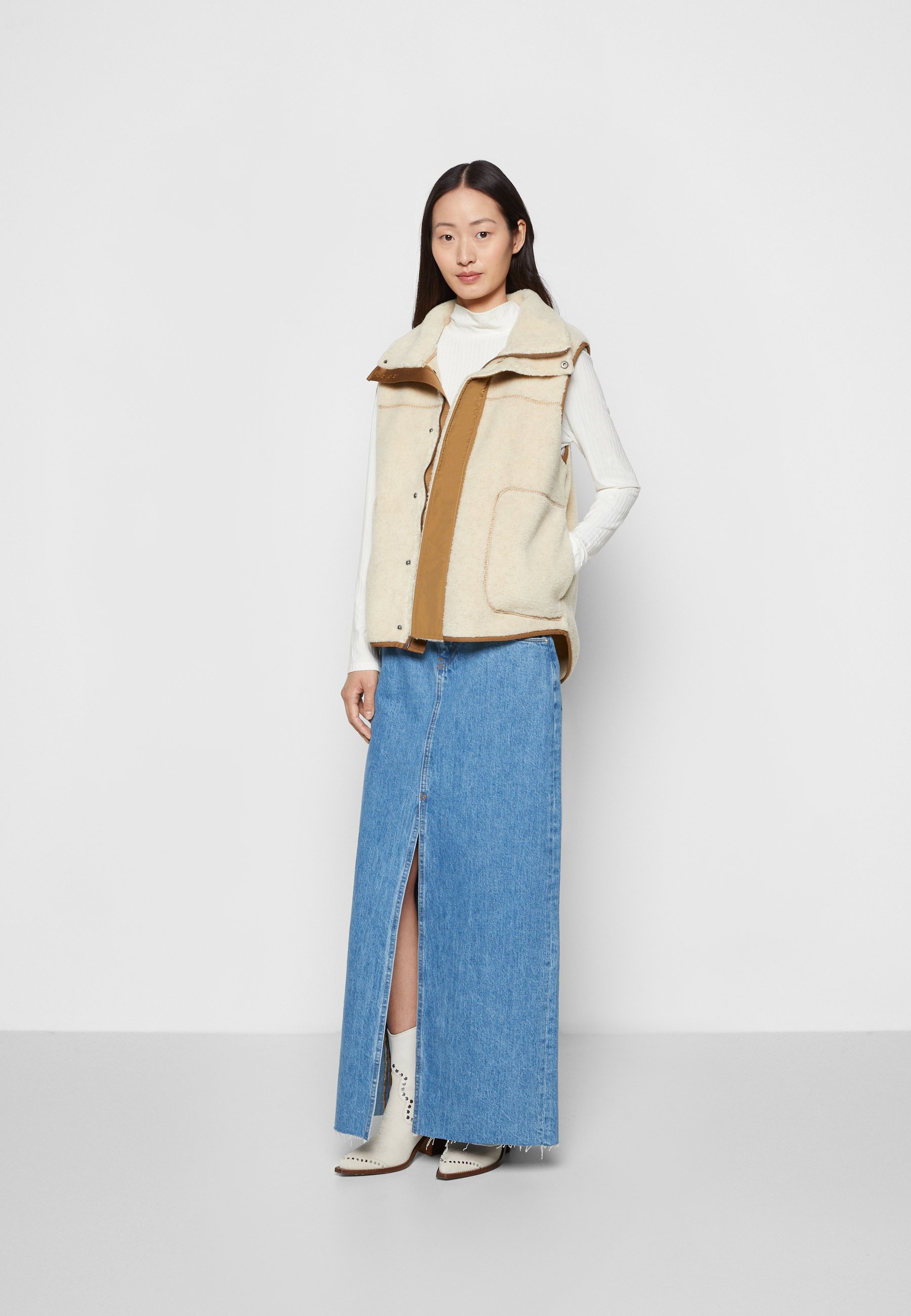 Frame Blue Cut-Off Waist Skirt - Sea Level - Size: 26