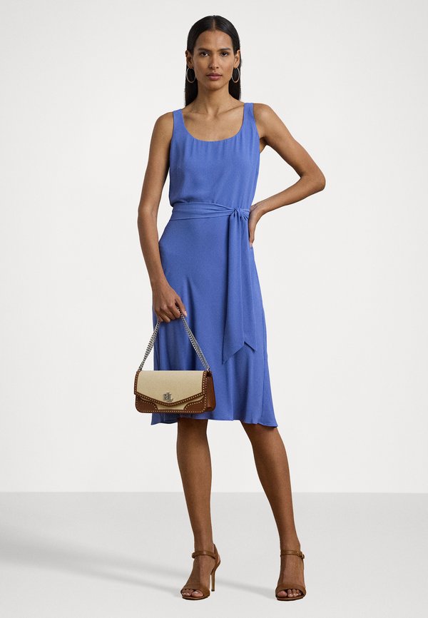 BELTED CREPE SLEEVELESS DRESS - Day dress - soft lazuli4