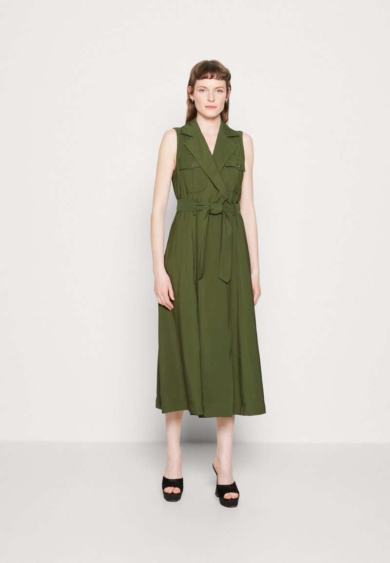 Banana Republic UTILITY MAXI DRESS Jurk tree grove/donkergroen