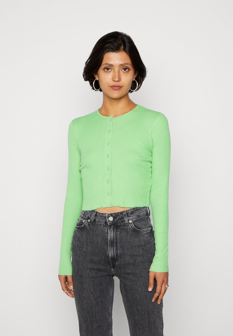 Cotton On Strickjacke sunfaded green/grün Zalando.at