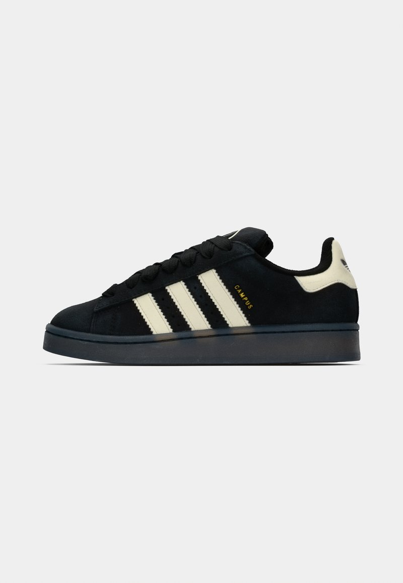 adidas gazelle silver green womens LaceGodZ OG Fat Laces – wide shoelaces (140 cm, 18 mm) light grey main image 0