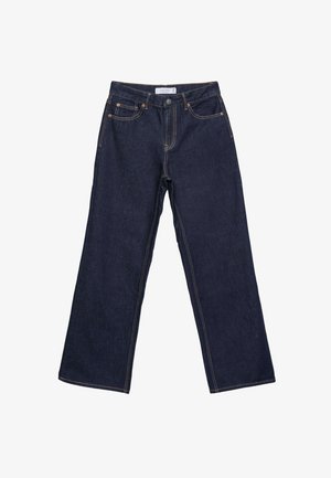 Jeans a gamba larga blu scuro in denim, dotati di cinque tasche, cuciture a contrasto e chiusura con bottone. Taglio classico con gamba dritta.