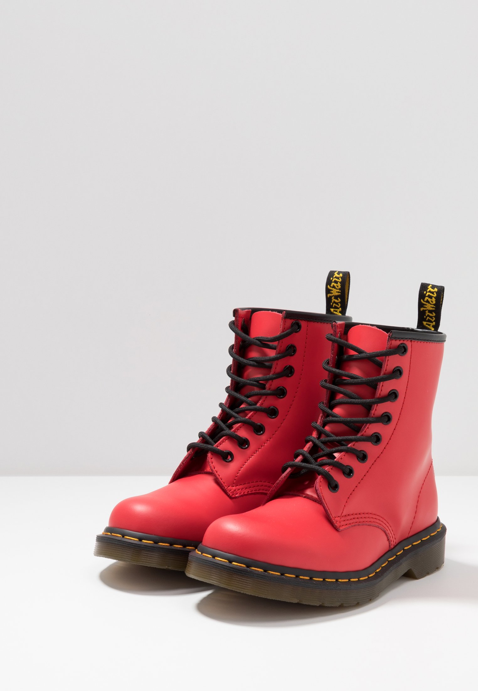 dr martens core 1460