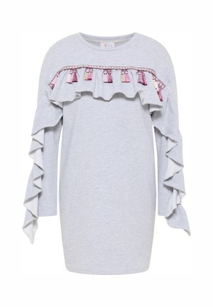 Szürke, hosszú ujjú ruha, fodros részletekkel, rózsaszín és lila tassel díszítéssel a nyakrész mentén, puha anyagból készült.