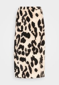Falda de estampado de leopardo en beige y negro, presenta un diseño ajustado, textura suave y corte a media longitud. Cintura plana en la parte superior.