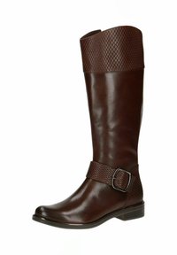 Bota de cuero marrón hasta la rodilla con una banda texturizada marrón en la parte superior, hebilla de metal en una correa grabada y punta ligeramente redondeada.