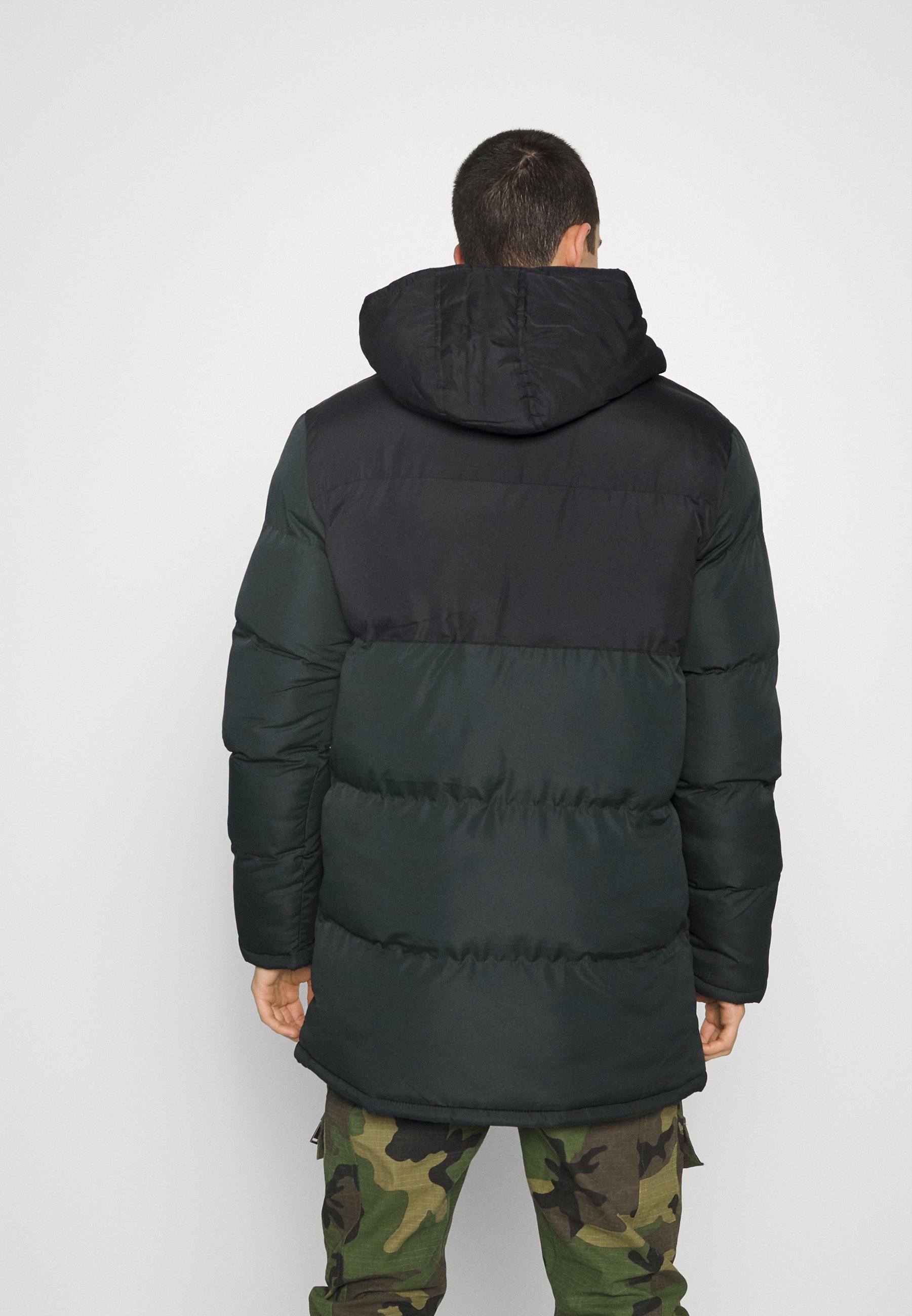 oakwood parka