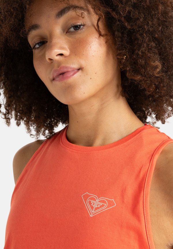 ESSENTIAL ENERGY SPORT ERJKT  - Top - nkn4