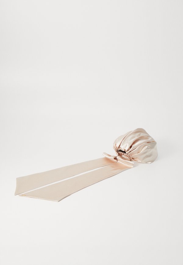 GIGI - Headscarf - champagne2