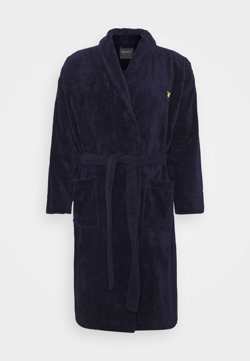 Accappatoio blu navy realizzato in tessuto peluche, con colletto a scialle, due tasche frontali e una cintura coordinata. Logo giallo in evidenza sul petto.