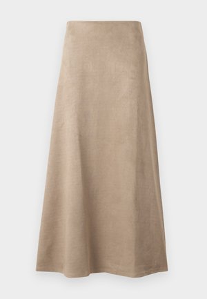 Jupe A-line en suède beige avec une texture lisse, taille haute et un ourlet qui s'évasent légèrement vers le bas.
