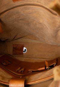 Gusti Leder MILO NEW - Sac à dos - braun