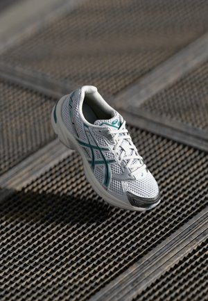 ASICS SportStyle, Baskets basses - white