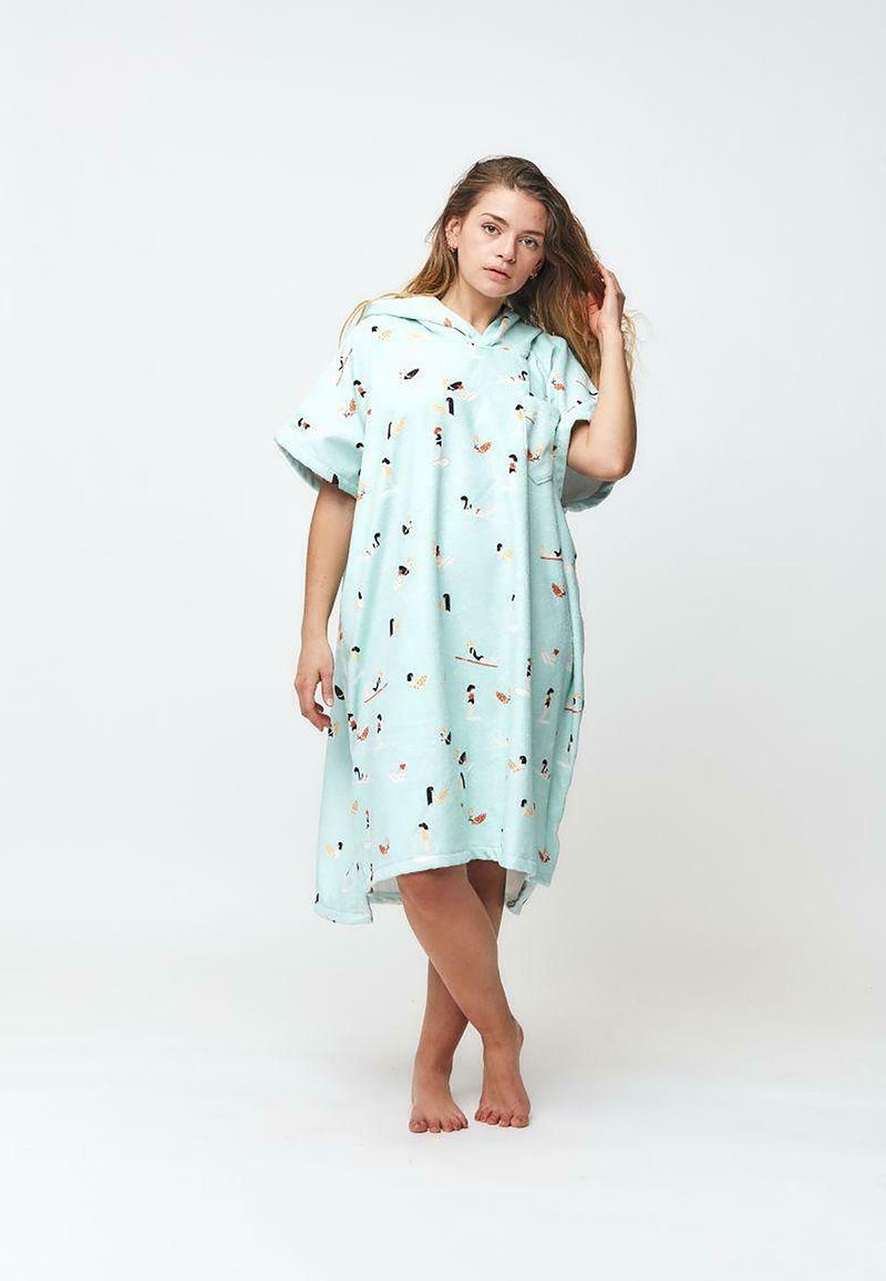 After Essentials PONCHO MADRAGUE - Bademantel - light blue