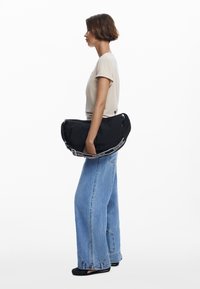 Desigual Ülerinna-kott - schwarz