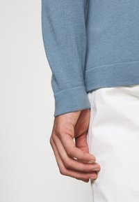 DRYKORN JOEY - Camisola - blau
